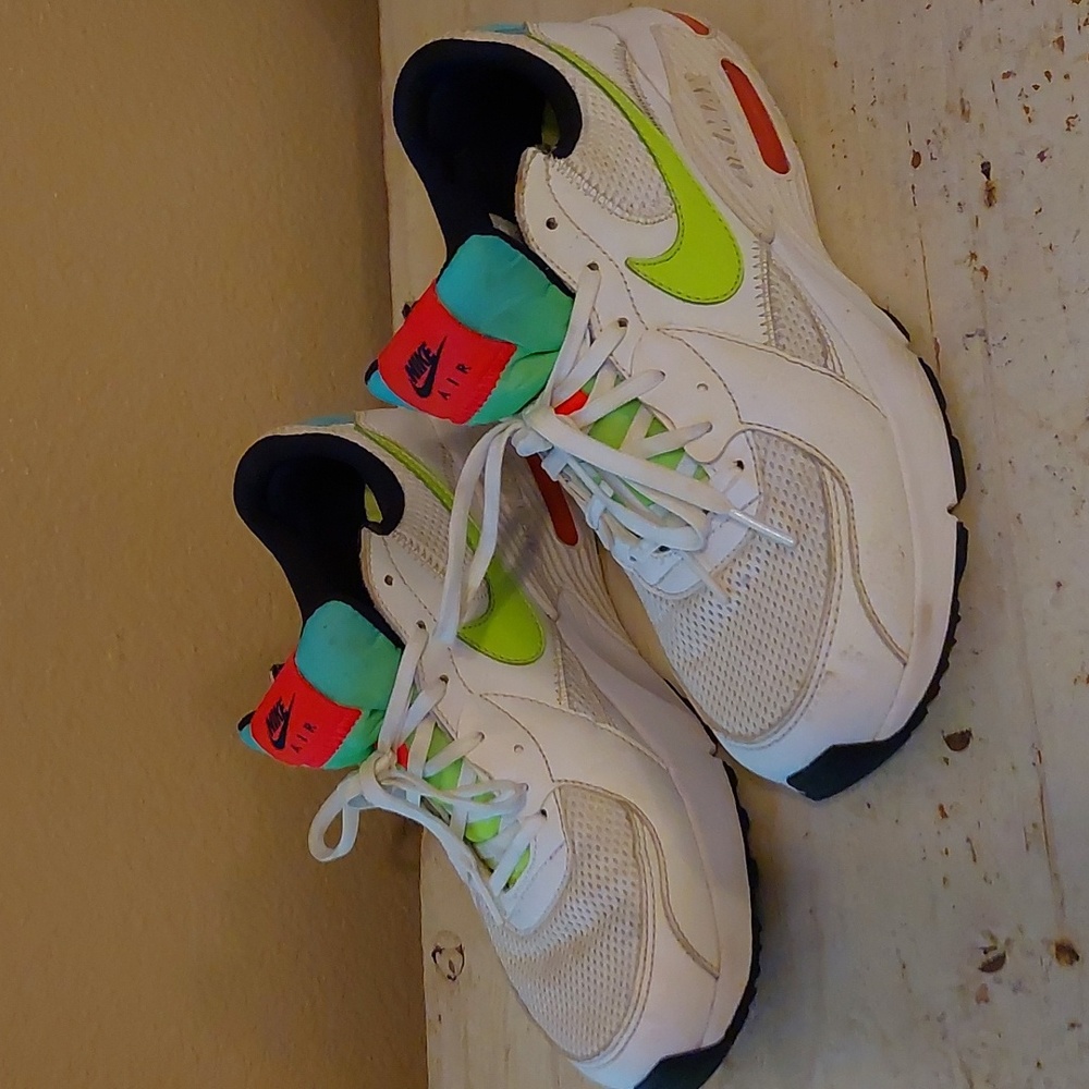 Womens Nike Athletic Shoes